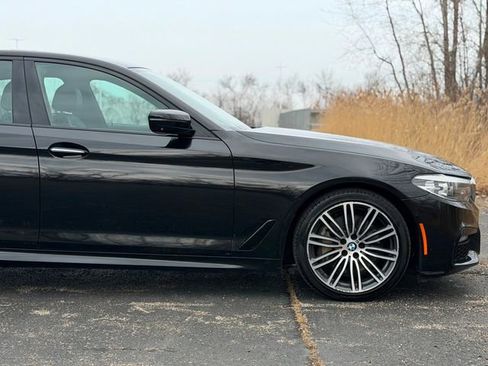 Used 2017 BMW 530i xDrive image 16