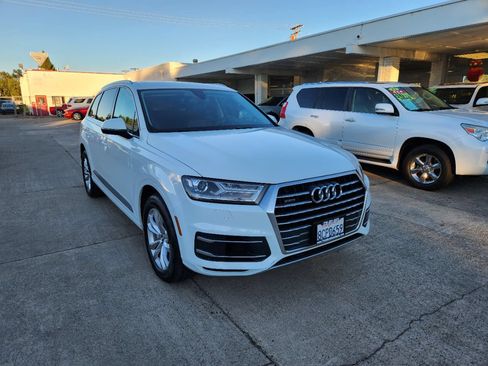 Used 2018 Audi Q7 3.0T Premium Plus AWD/4WD image 7
