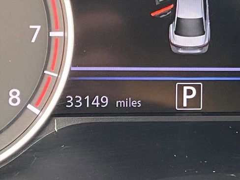 Used 2023 Nissan Sentra SR w/ SR Premium Package image 15