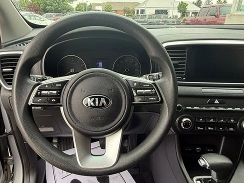 Used 2020 Kia Sportage LX AWD/4WD image 13