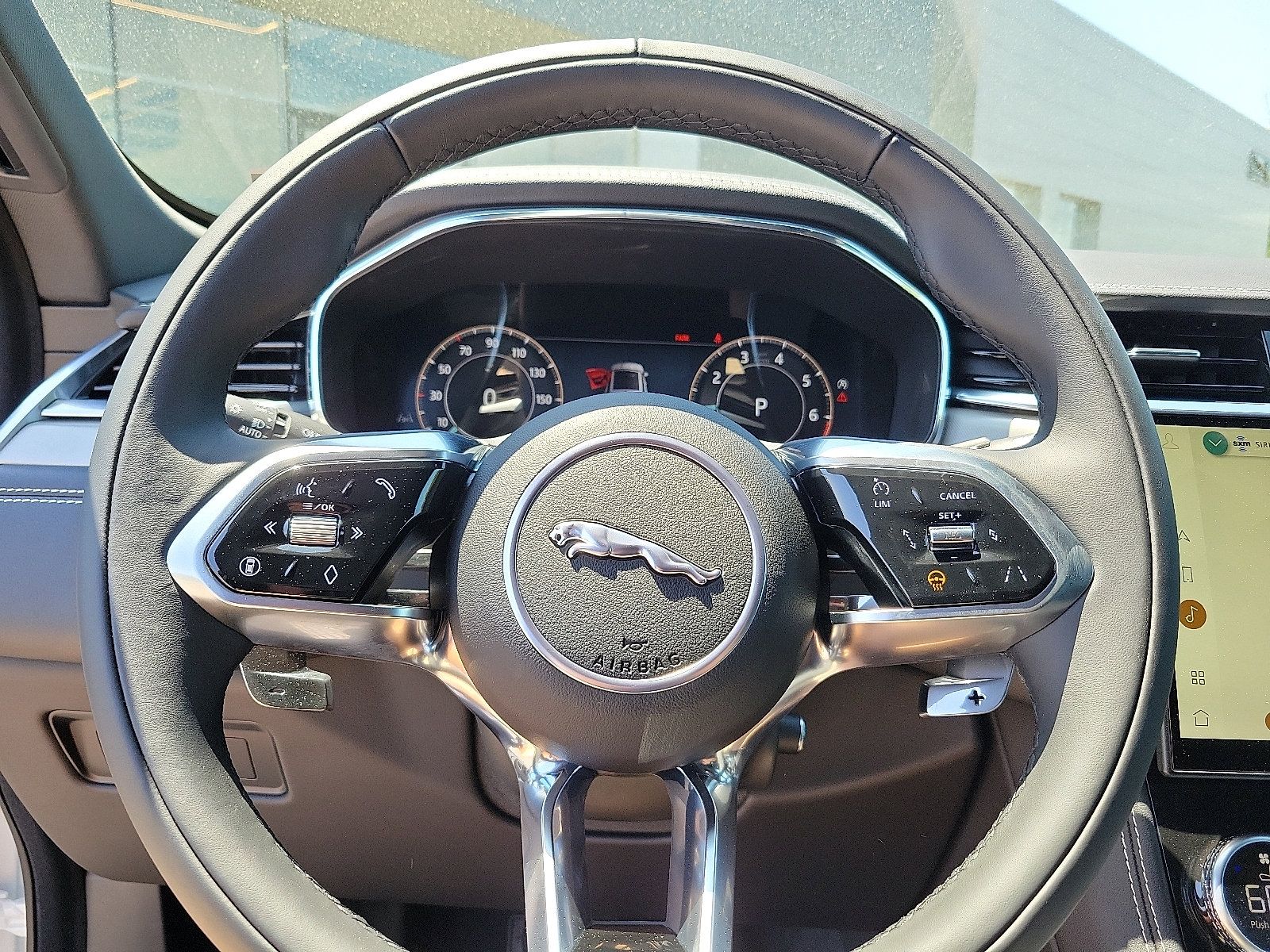 Used 2025 Jaguar F-PACE R-Dynamic S AWD/4WD image 17