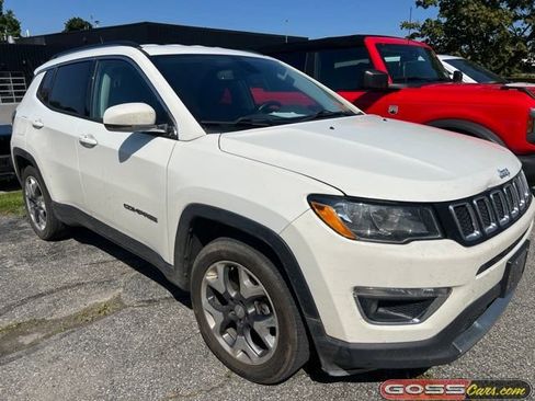 Used 2019 Jeep Compass Limited FWD image 2