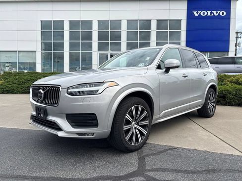 Used 2023 Volvo XC90 B5 Core w/ Protection Package Premier AWD/4WD image 37