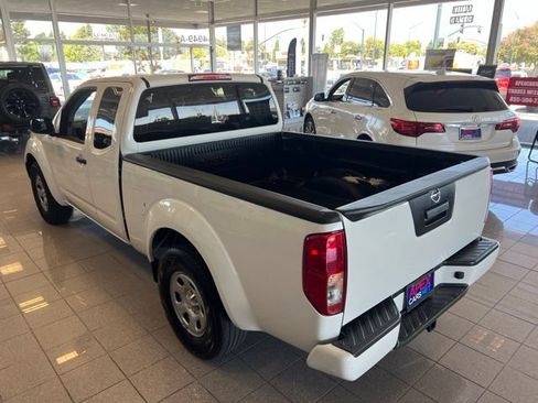 Used 2021 Nissan Frontier S w/ S Utility Package RWD image 8