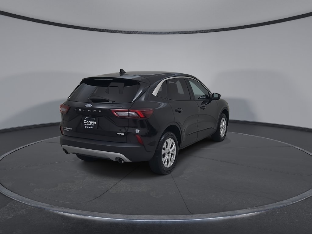 Used 2024 Ford Escape Active AWD/4WD image 16