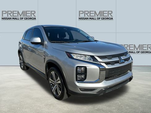 Used 2024 Mitsubishi Outlander Sport ES image 3