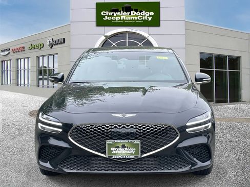 Used 2024 Genesis G70 3.3T Advanced image 2