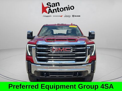 Used 2024 GMC Sierra 2500 SLT w/ SLT Premium Package image 3