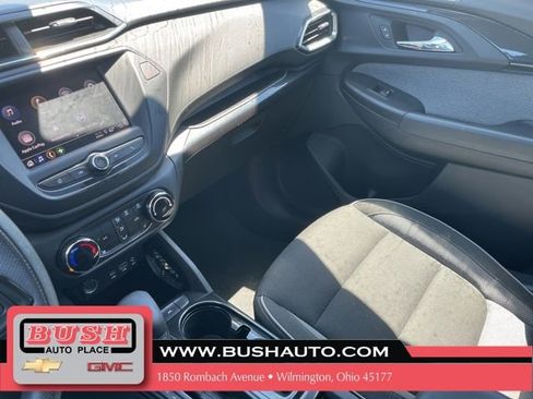 Used 2023 Chevrolet TrailBlazer LT FWD image 20