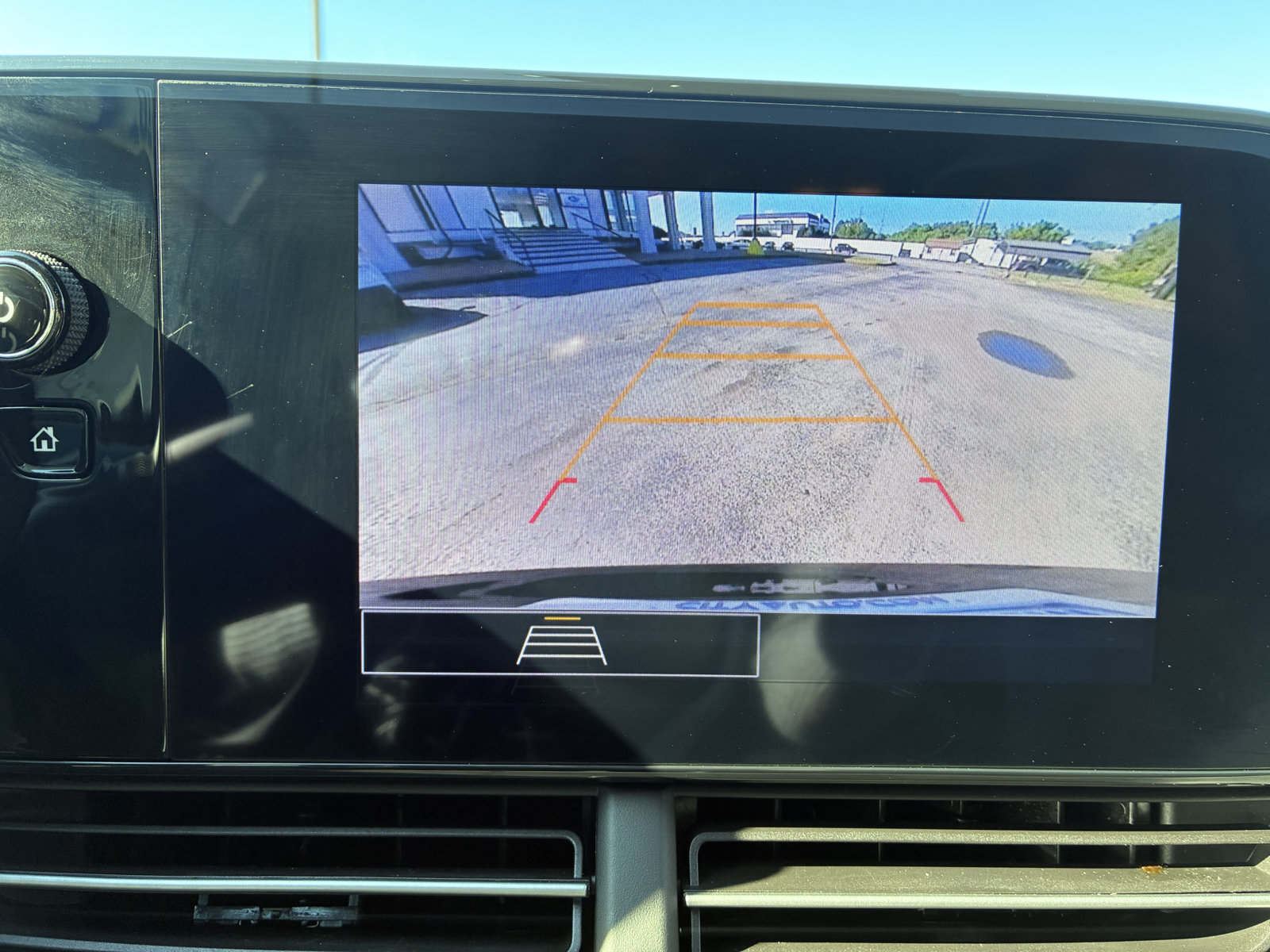 Used 2026 Chevrolet Trax LS FWD image 38