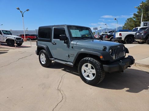 Used 2015 Jeep Wrangler Sport w/ Quick Order Package 24S AWD/4WD image 5