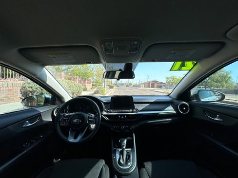 Used 2021 Kia Forte LXS image 13