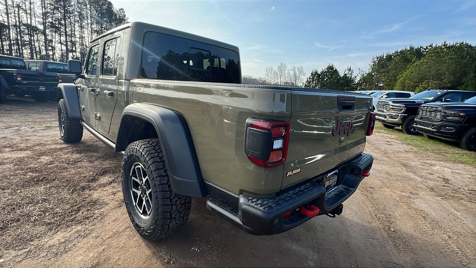 New 2026 Jeep Gladiator Rubicon w/ Safety Group AWD/4WD image 10