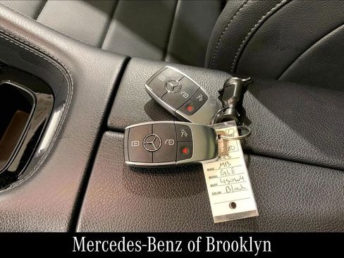 Certified 2023 Mercedes-Benz GLE 450 4MATIC image 17