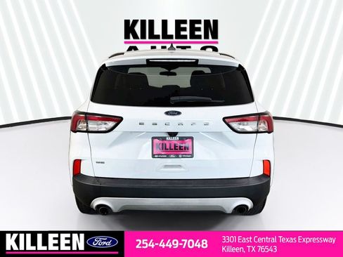 Used 2022 Ford Escape SE w/ Convenience Package FWD image 8