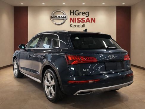 Used 2018 Audi Q5 2.0T Premium Plus AWD/4WD image 2