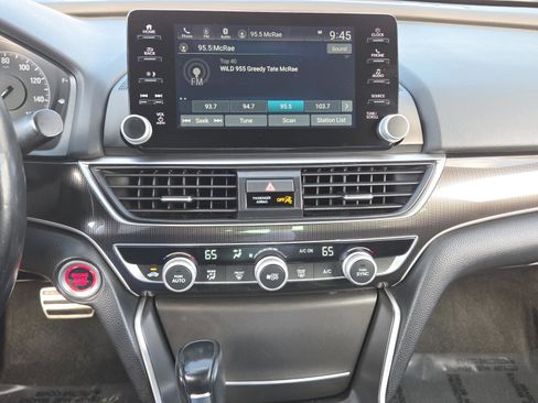 Used 2021 Honda Accord Sport image 27