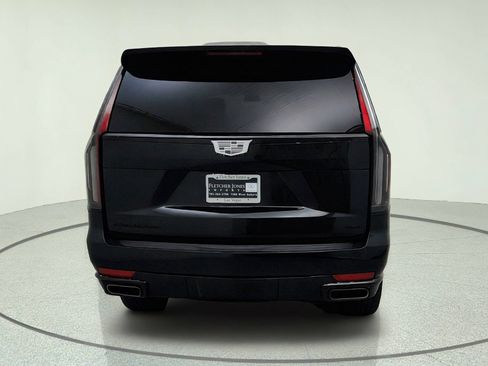 Used 2024 Cadillac Escalade Sport Platinum w/ LPO, ONYX Package AWD/4WD image 8