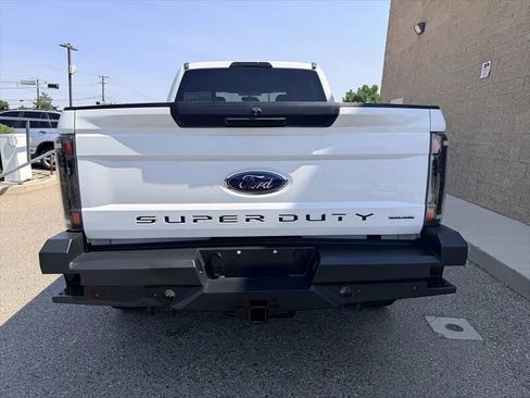 Used 2017 Ford F250 XLT AWD/4WD image 7