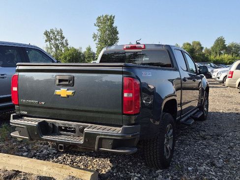 Used 2020 Chevrolet Colorado Z71 AWD/4WD image 3