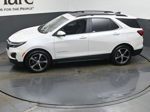 Used 2024 Chevrolet Equinox LT image 56