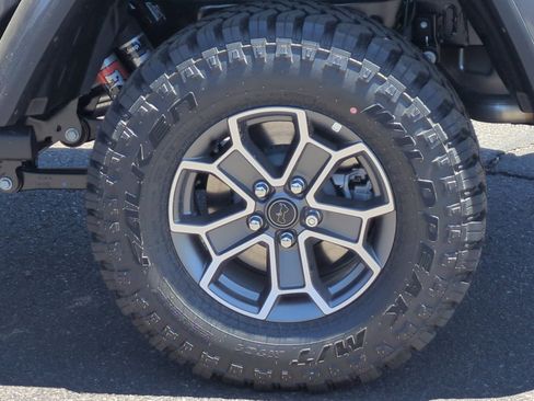 New 2026 Jeep Gladiator Mojave AWD/4WD image 26