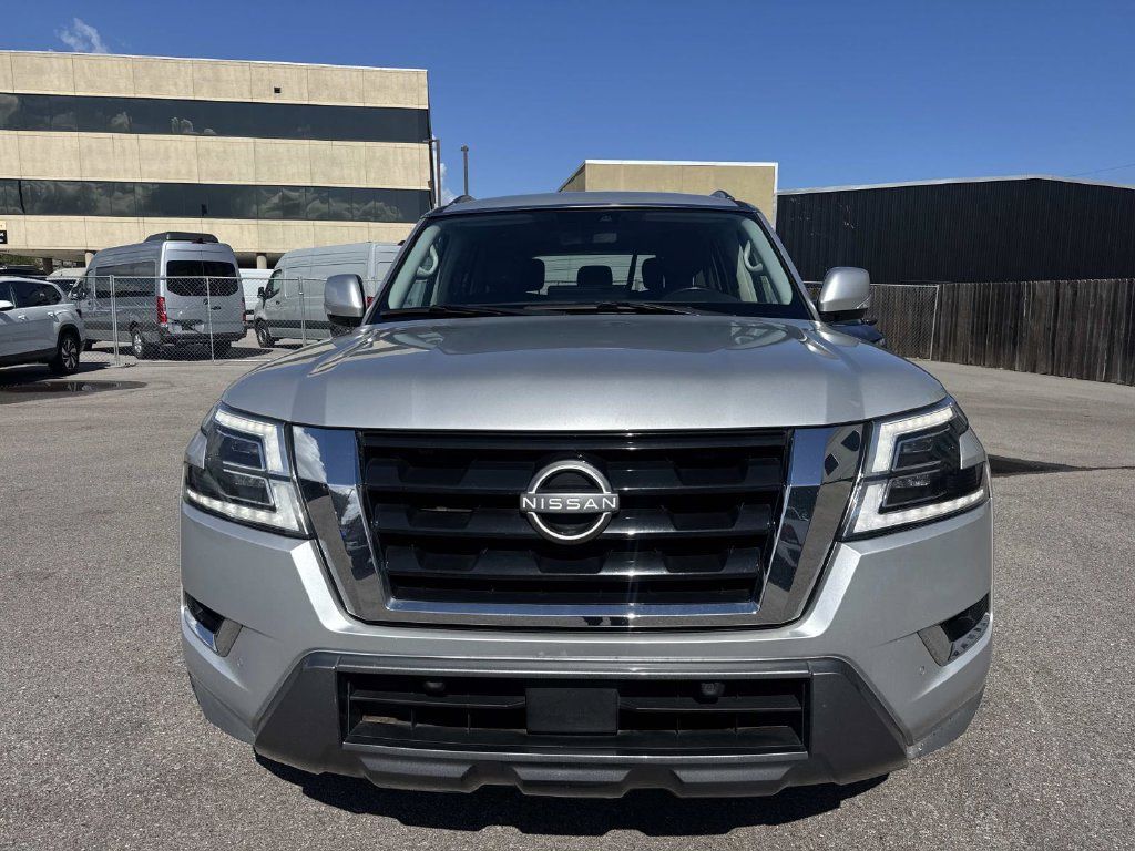 Used 2021 Nissan Armada SV RWD image 2