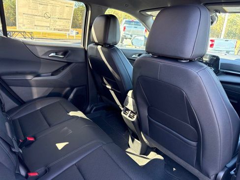 New 2026 Chevrolet Equinox LT image 15