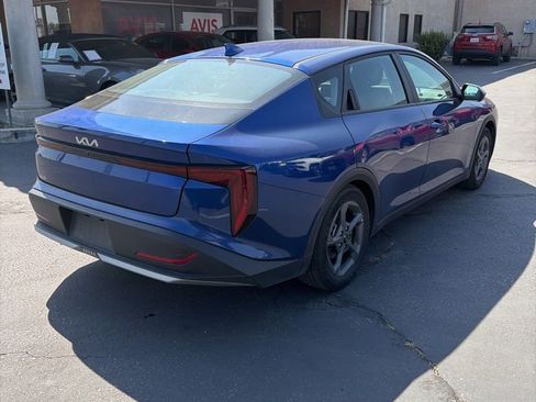 Used 2025 Kia K4 LXS image 6
