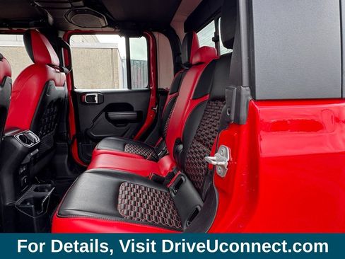 Used 2021 Jeep Gladiator Rubicon AWD/4WD image 31