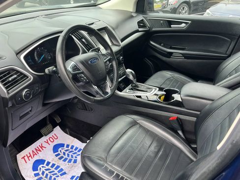 Used 2017 Ford Edge SEL w/ Equipment Group 201A FWD image 10