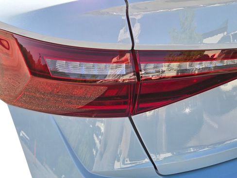 Used 2025 Volkswagen Jetta Sport FWD image 11