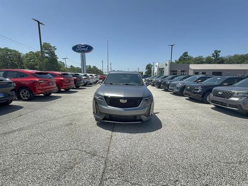 Used 2021 Cadillac XT6 Sport AWD/4WD image 10