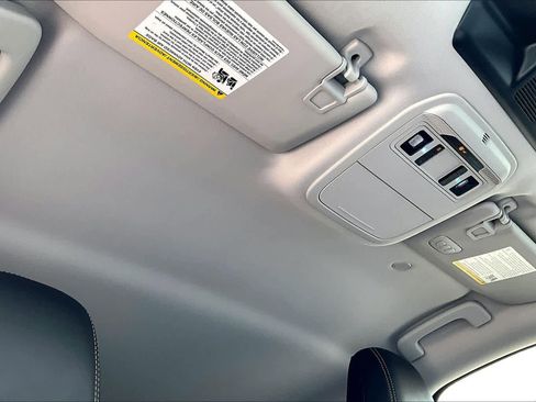 Used 2025 Ford Mustang Mach-E Select image 18