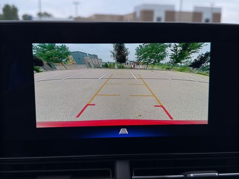 New 2026 Chevrolet Trax RS w/ Driver Confidence Package FWD image 23