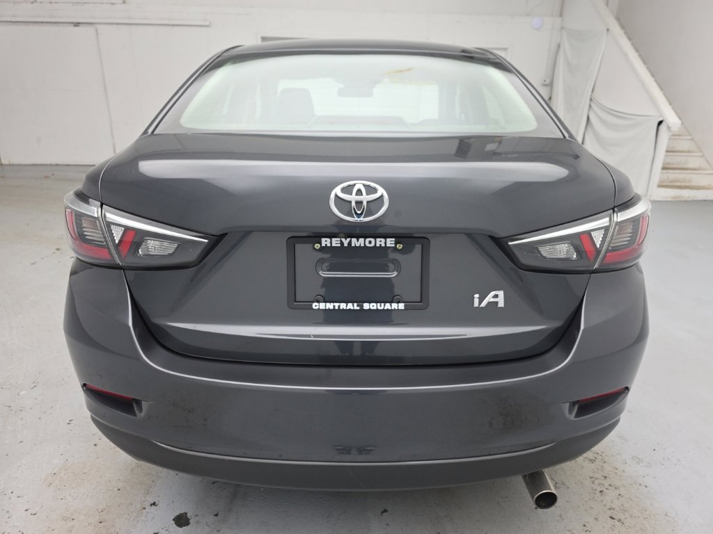 Used 2018 Toyota Yaris iA FWD image 10