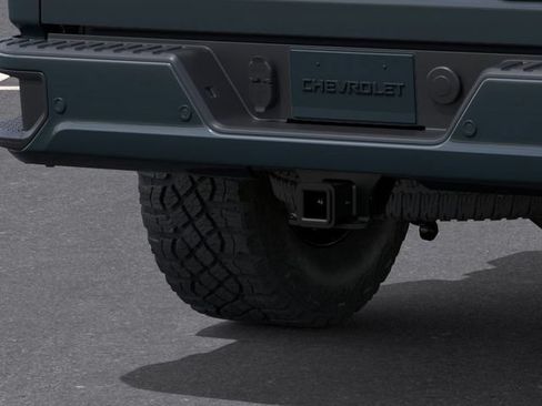 Used 2026 Chevrolet Silverado 2500 ZR2 w/ LPO, Dark Essentials Package AWD/4WD image 16