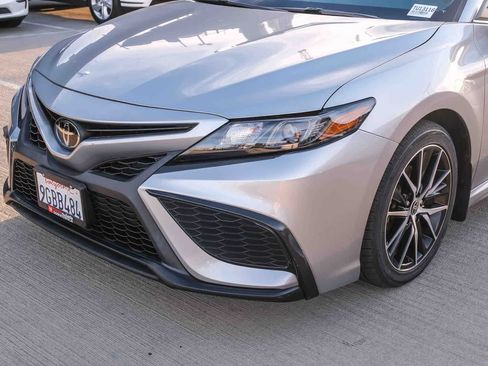 Used 2023 Toyota Camry SE w/ Protection Package (Q2) (TMS) FWD image 11