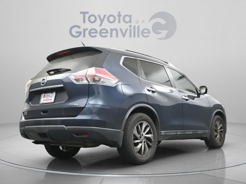 Used 2015 Nissan Rogue SL w/ SL Premium Package image 16