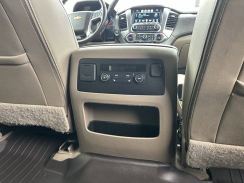 Used 2020 Chevrolet Suburban Premier image 13