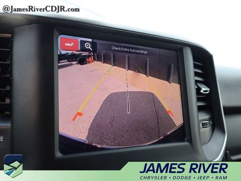 Used 2024 RAM 3500 Big Horn AWD/4WD image 33