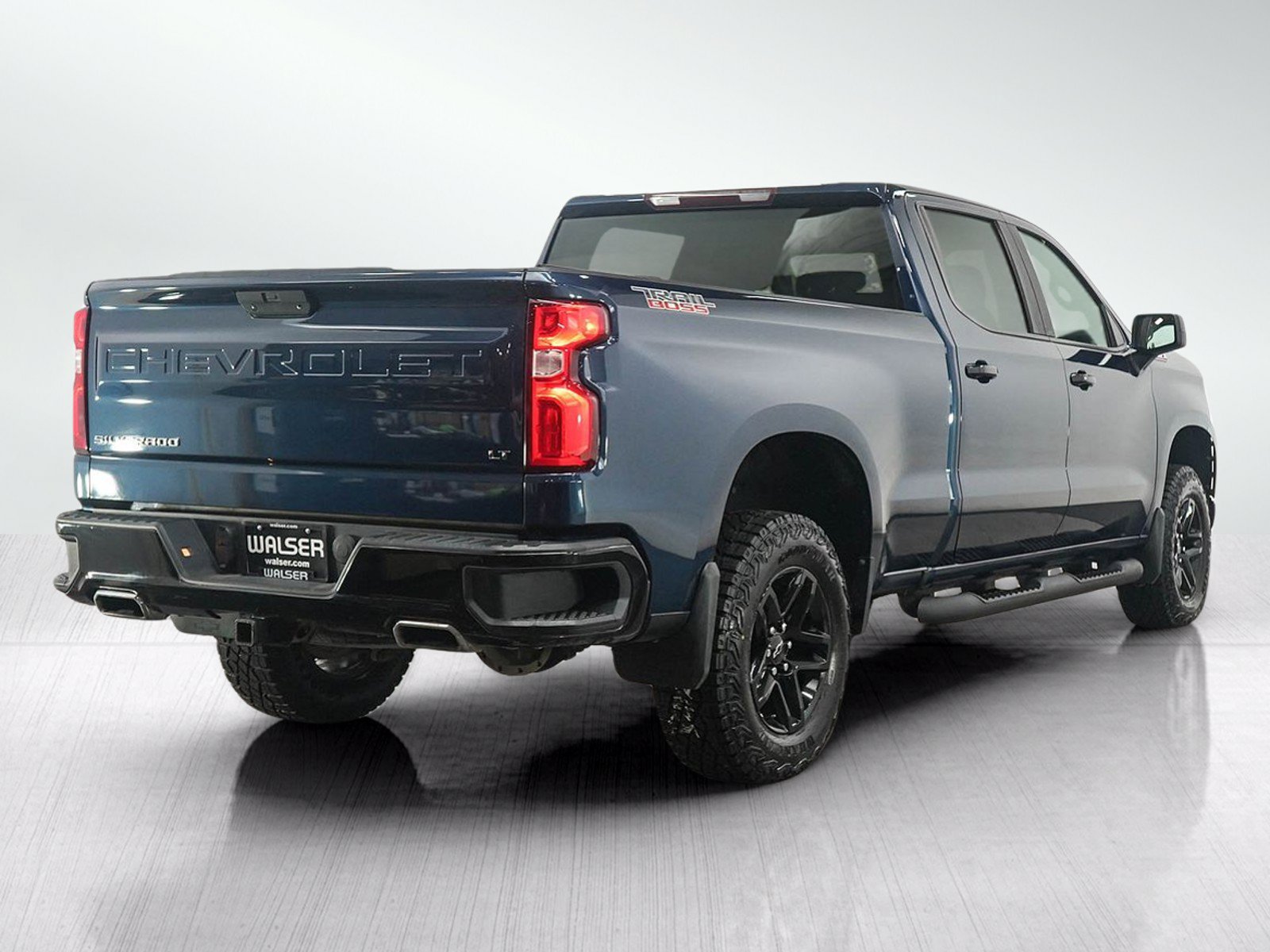Used 2020 Chevrolet Silverado 1500 LT Trail Boss AWD/4WD image 5