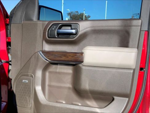 Used 2020 GMC Sierra 1500 SLT image 22