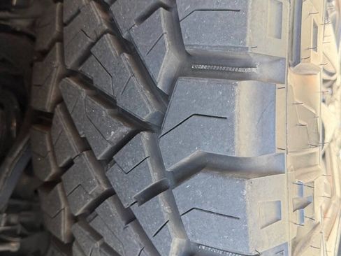 Used 2024 Ford F150 Lariat AWD/4WD image 37