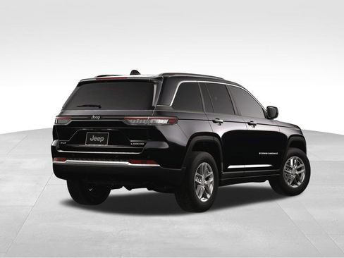 New 2025 Jeep Grand Cherokee 4WD image 6