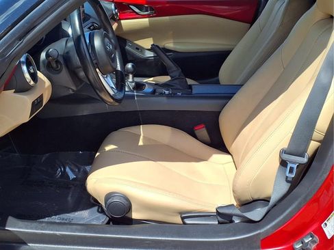 Used 2016 MAZDA MX-5 Miata Club w/ Brembo/BBS Package RWD image 10