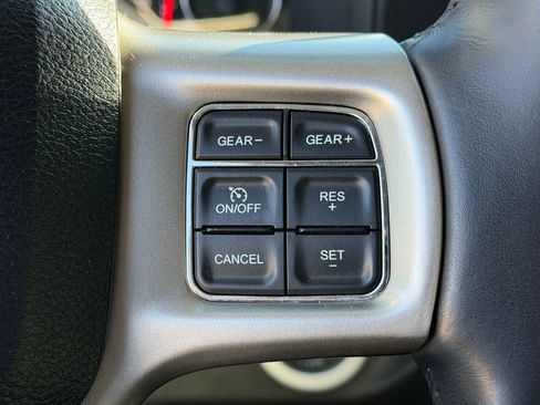 Used 2017 RAM 1500 Laramie w/ Convenience Group image 21