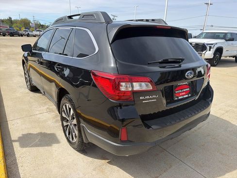 Used 2015 Subaru Outback 2.5i Limited AWD/4WD image 7