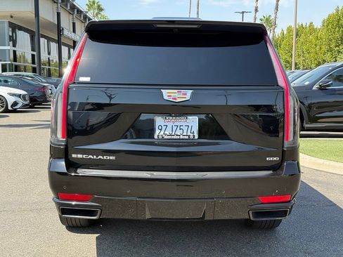 Used 2021 Cadillac Escalade Sport w/ Driver Assist Tech Package AWD/4WD image 18