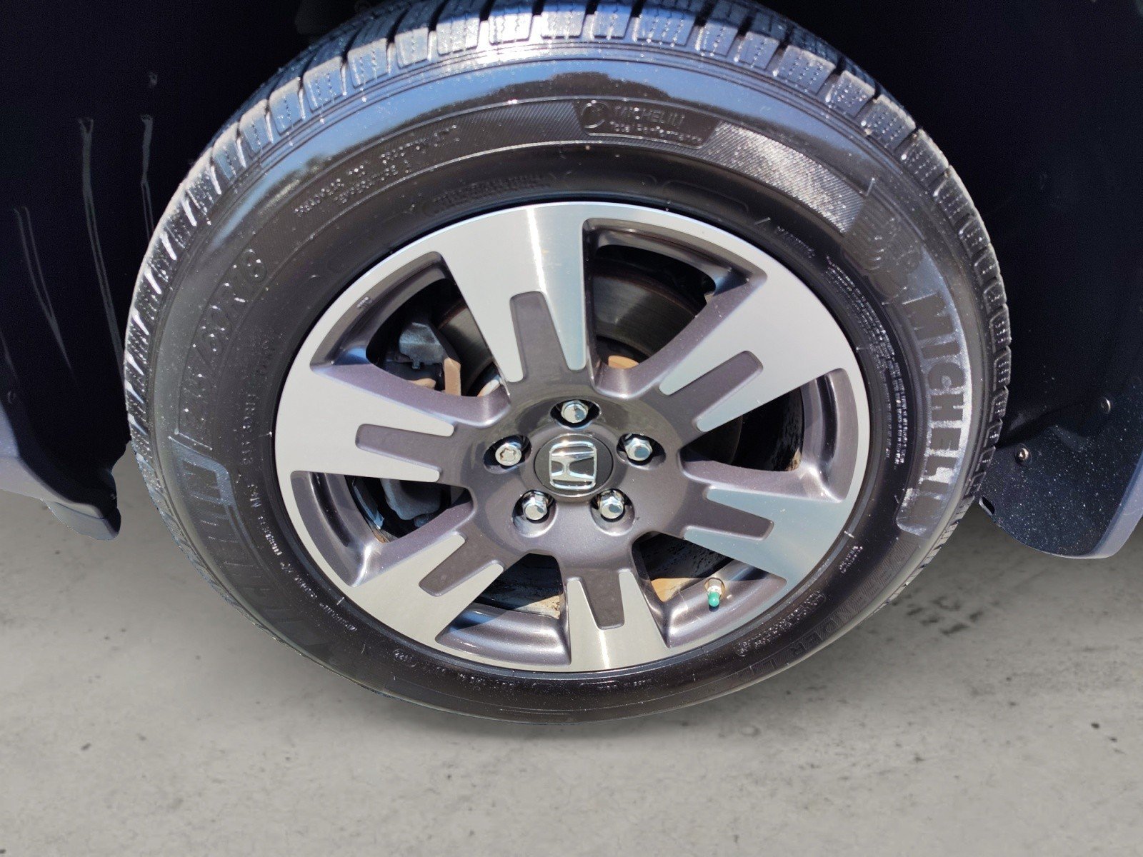 Used 2017 Honda Ridgeline RTL-T image 9